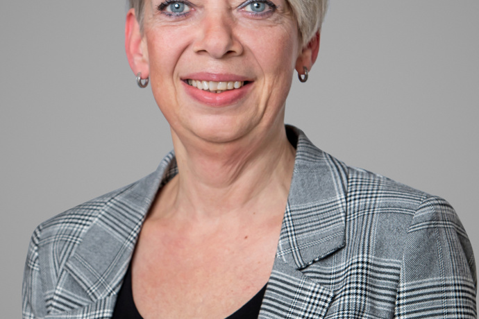 Portræt af Lisbeth Hallkvist
